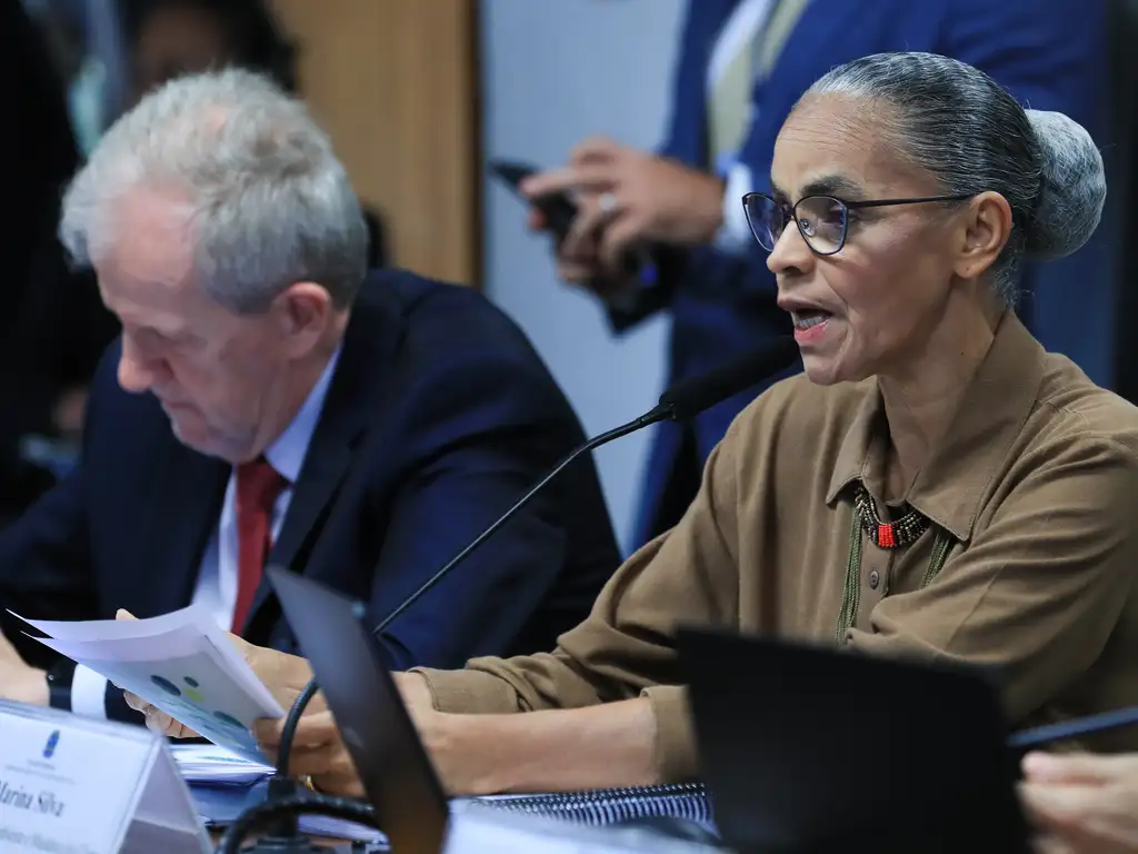 A ideologia misógina do Senado ataca Marina e as mulheres