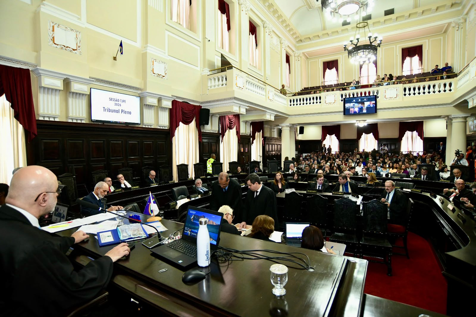 Pleno do TJPE alça auxiliar da governadora ao topo da lista tríplice para a Justiça Eleitoral